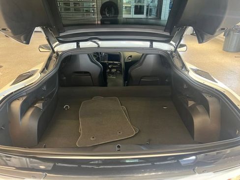 Certified 2015 Chevrolet Corvette Z06 w/ 2LZ Preferred Equipment Group RWD image 7