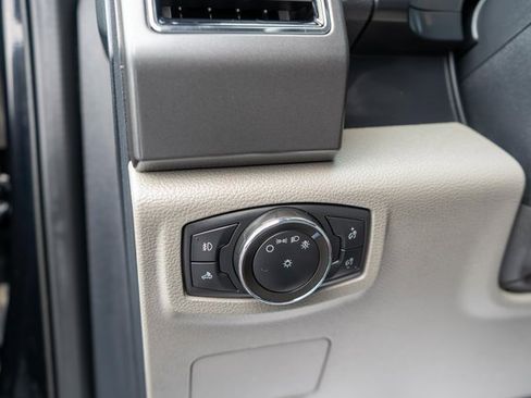 Used 2022 Ford F350 XLT w/ XLT Value Package image 17