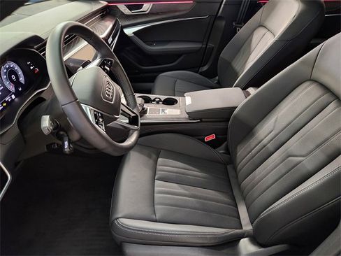 Used 2025 Audi A6 Premium Plus image 14