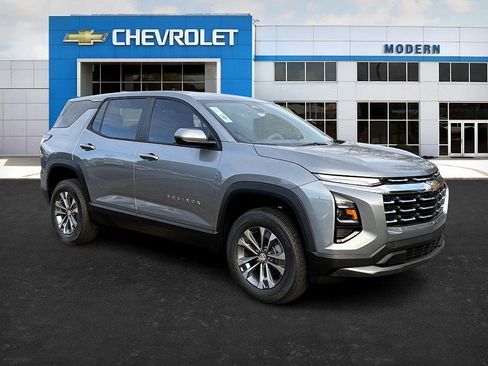 New 2026 Chevrolet Equinox LT image 6