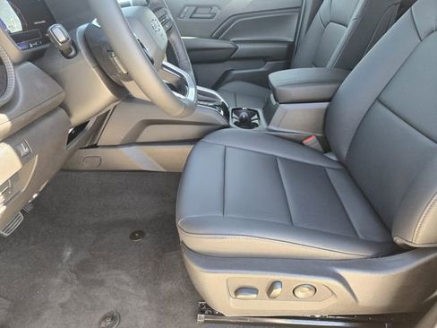 New 2026 Chevrolet Colorado Trail Boss AWD/4WD image 9