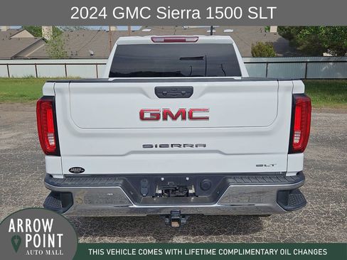 Used 2024 GMC Sierra 1500 SLT RWD image 10