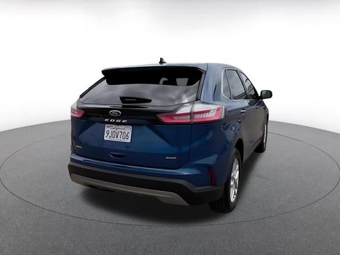 Used 2024 Ford Edge SEL AWD/4WD image 15