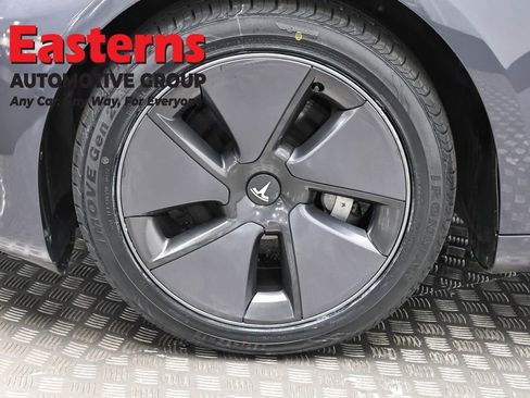 Used 2021 Tesla Model 3 Long Range AWD/4WD image 26