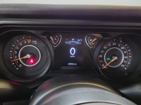 Certified 2025 Jeep Gladiator Sport AWD/4WD image 20