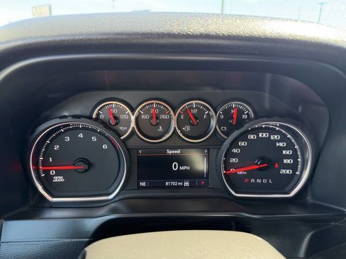 Used 2020 Chevrolet Silverado 2500 LT AWD/4WD image 25