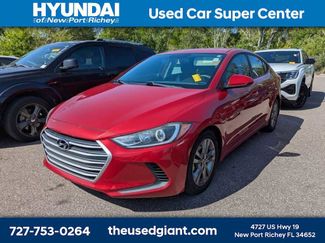 Used 2017 Hyundai Elantra SE video 1