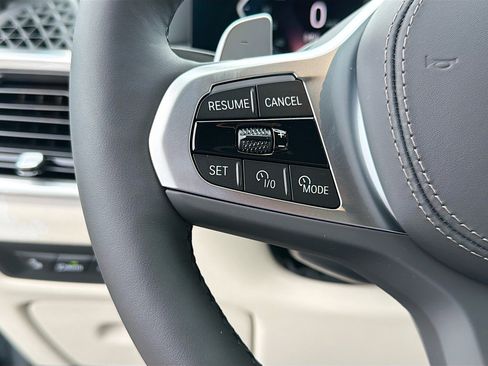 New 2026 BMW X5 xDrive50e w/ M Sport Package image 38