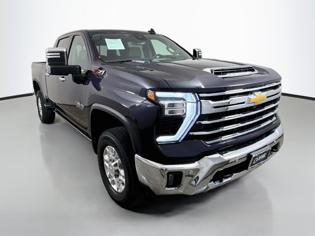 Used 2024 Chevrolet Silverado 2500 LTZ w/ LTZ Premium Texas Edition AWD/4WD image 1