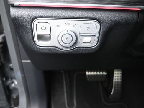 Used 2026 Mercedes-Benz GLS 450 4MATIC image 16