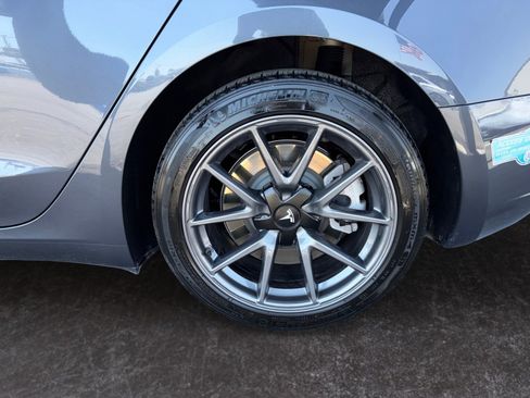 Used 2023 Tesla Model 3 Standard Range RWD image 15