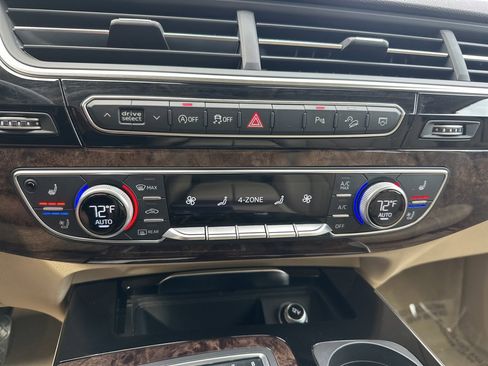 Used 2018 Audi Q7 3.0T Prestige image 51