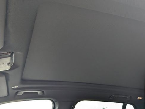 Used 2021 BMW X5 xDrive45e w/ Parking Assistance Package image 24