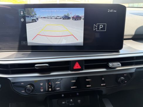 Certified 2026 Kia Sorento LX FWD image 19