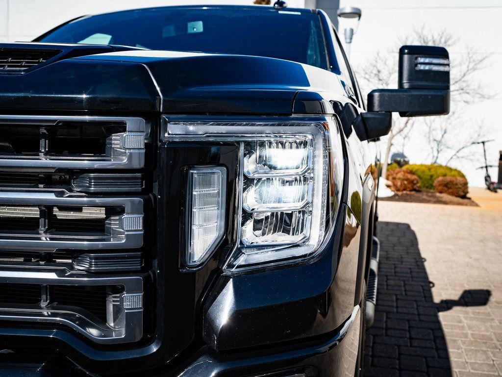 Used 2023 GMC Sierra 2500 AT4 w/ Gooseneck/5TH Wheel Package AWD/4WD image 14