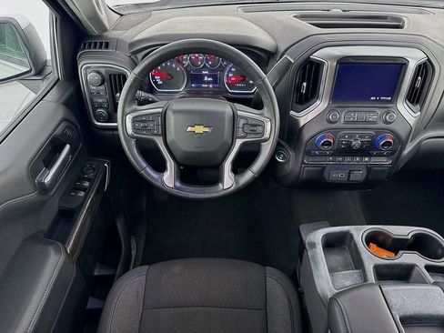 Used 2021 Chevrolet Silverado 1500 LT image 22