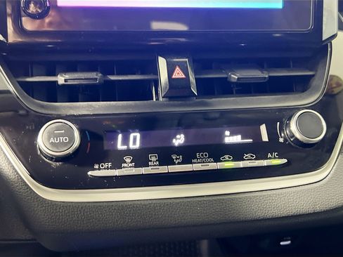Used 2024 Toyota Corolla LE FWD image 25