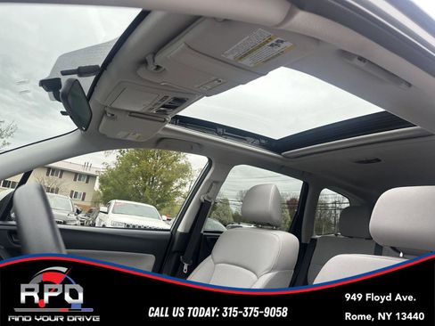 Used 2018 Subaru Forester 2.5i Premium w/ All-Weather Package AWD/4WD image 22