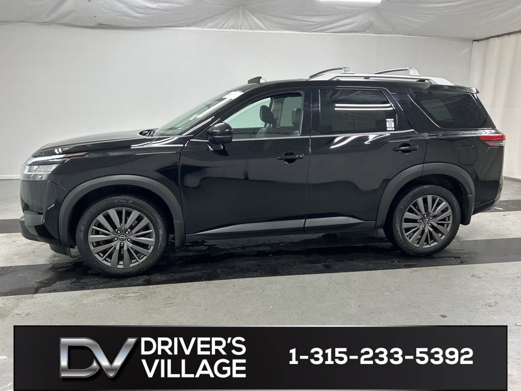 Used 2024 Nissan Pathfinder SL w/ SL Premium Package AWD/4WD image 6