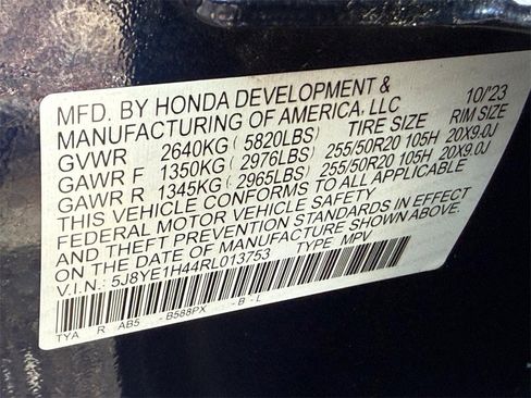 Used 2024 Acura MDX SH-AWD w/ Technology Package image 24