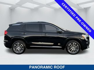 Used 2023 GMC Terrain Denali video 3