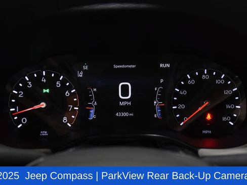Used 2025 Jeep Compass Limited AWD/4WD image 13