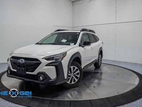 Used 2024 Subaru Outback Premium image 3