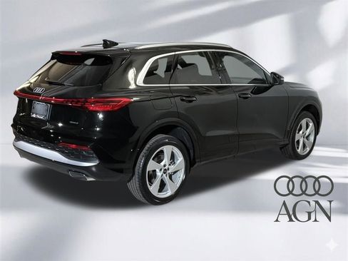 New 2025 Audi Q5 Premium Plus image 7