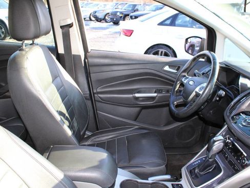 Used 2013 Ford C-MAX SEL image 11