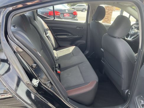 Used 2020 Nissan Versa SR FWD image 18