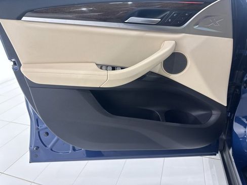 Certified 2023 BMW X3 xDrive30i w/ Premium Package image 10