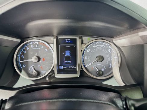 Used 2021 Toyota Tacoma SR5 image 16