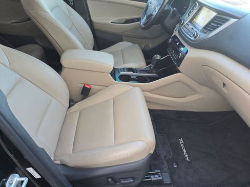 Used 2017 Hyundai Tucson Limited w/ Limited Ultimate Package 03 image 31