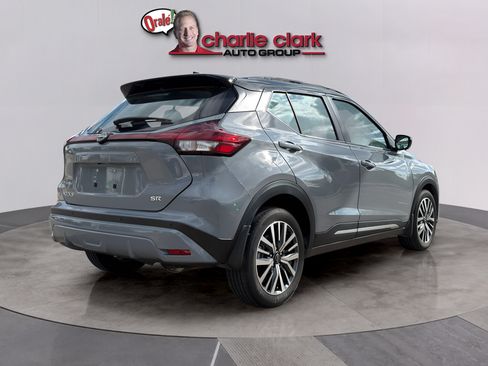 Used 2024 Nissan Kicks SR FWD image 5
