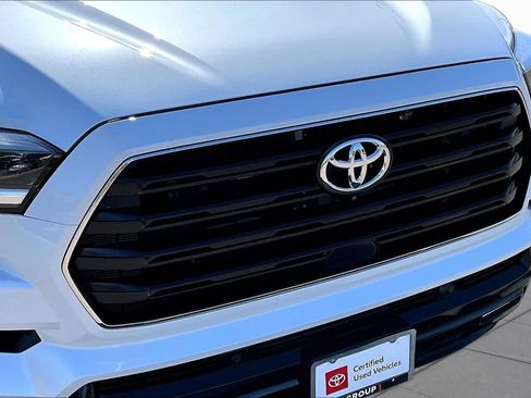Certified 2026 Toyota Sequoia Limited w/ Tow Technology Package AWD/4WD image 29