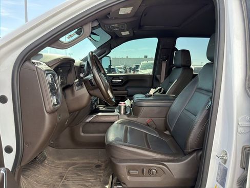 Used 2023 GMC Sierra 3500 Denali w/ Denali Ultimate Package AWD/4WD image 2