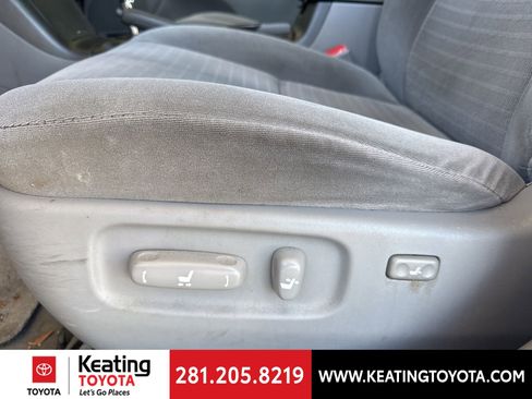 Used 2005 Toyota Camry LE image 14