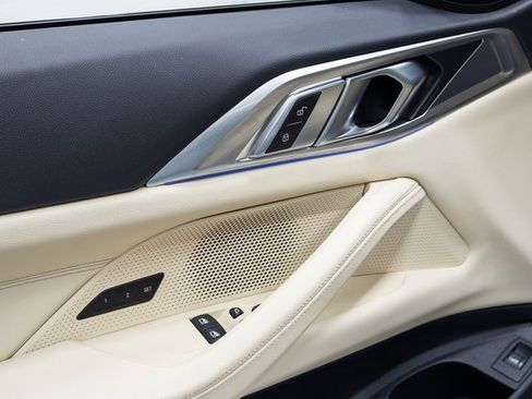 Certified 2022 BMW 440i xDrive Coupe w/ Premium Package image 11