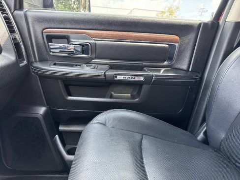 Used 2017 RAM 2500 Longhorn w/ Convenience Group RWD image 31