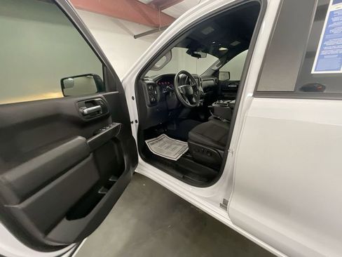 Used 2024 Chevrolet Silverado 1500 Custom Trail Boss image 10