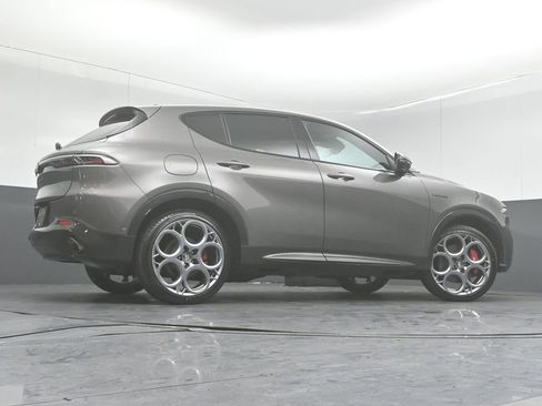 Used 2024 Alfa Romeo Tonale Veloce image 44