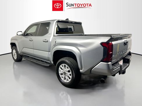 Used 2024 Toyota Tacoma SR5 image 6