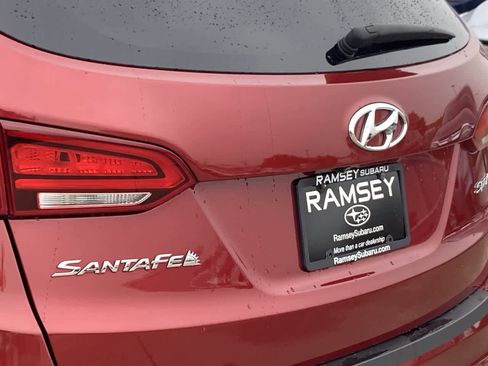 Used 2017 Hyundai Santa Fe Sport image 11