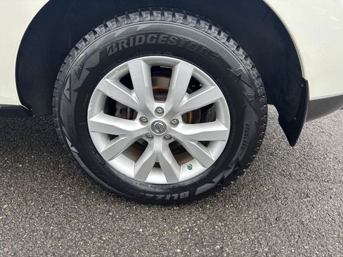 Used 2011 Nissan Murano SV image 7