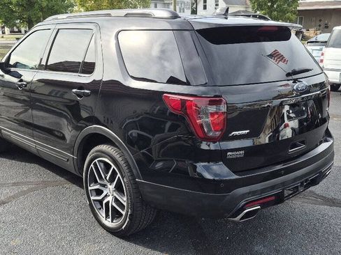 Used 2017 Ford Explorer Sport w/ Equipment Group 401A AWD/4WD image 3