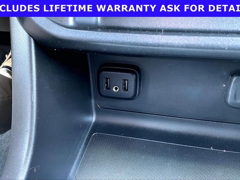 Used 2019 Chevrolet Colorado LT w/ LT Convenience Package RWD image 26