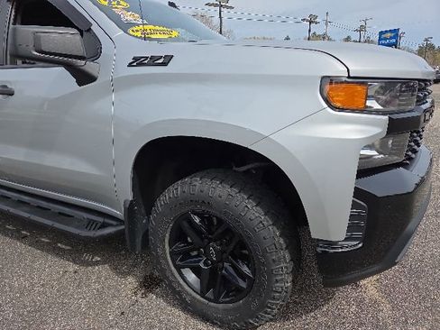 Used 2022 Chevrolet Silverado 1500 Custom Trail Boss w/ LPO, Dark Essentials Package AWD/4WD image 27