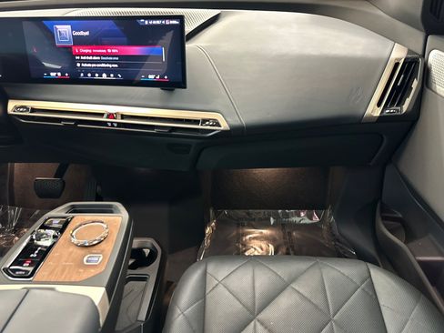 Certified 2024 BMW iX M60 AWD/4WD image 30