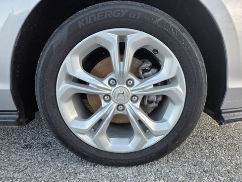 Used 2024 Honda Accord LX image 28