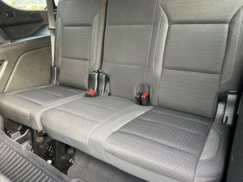 Used 2023 Chevrolet Tahoe LS image 16